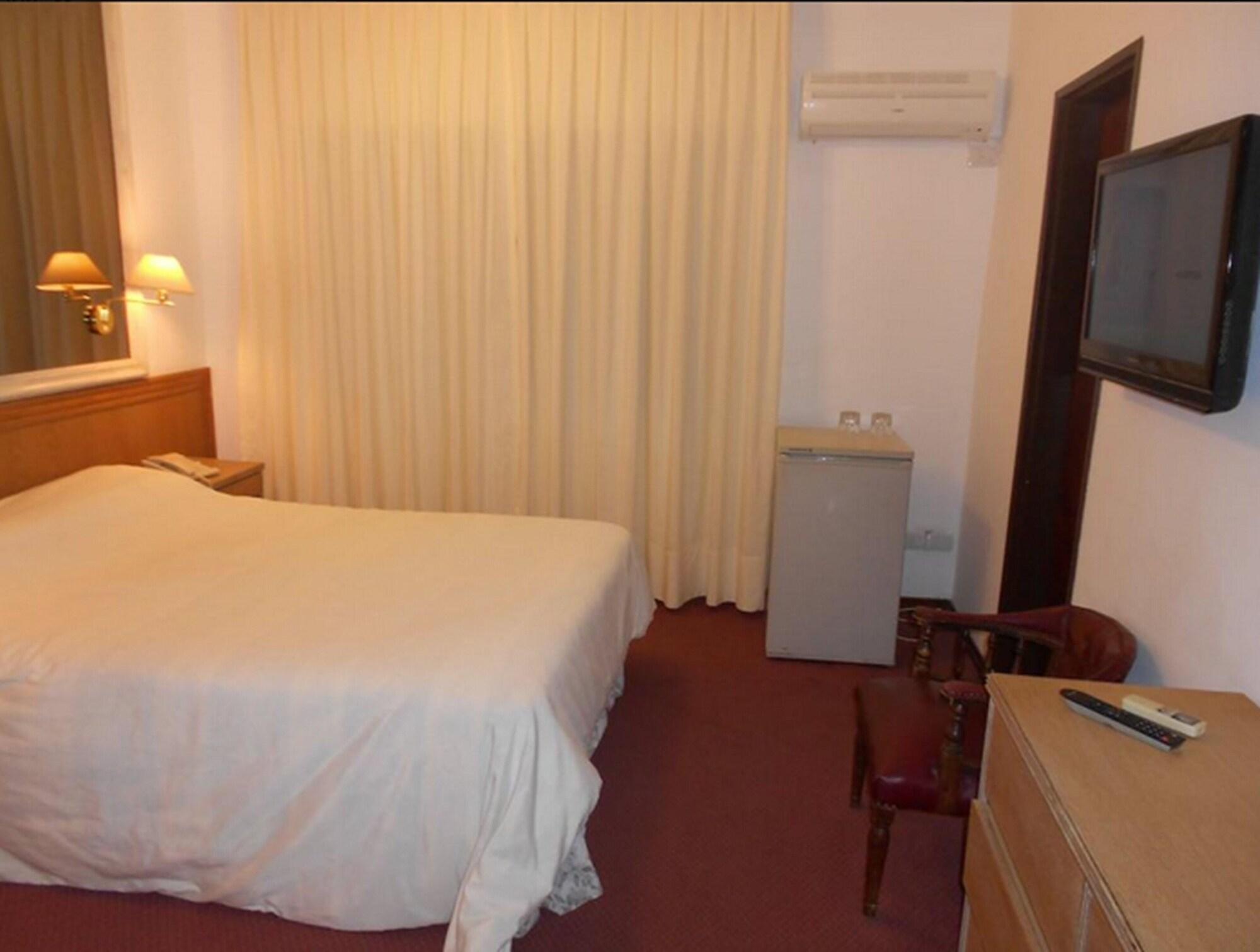 Tanger Hotel Пунта-дель-Эсте Экстерьер фото